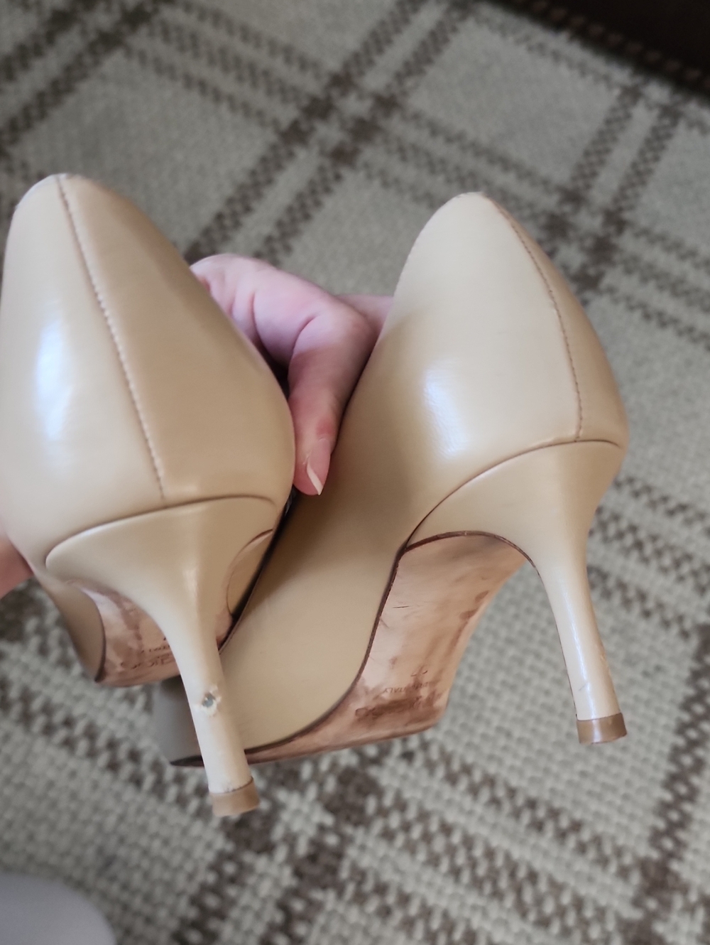 Jimmy Choo Nude Heels Size 37 Fits US Size 7 - Picture 3 of 8